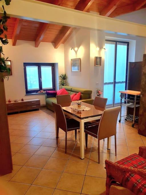 Apartmán Dimora Chiaretta Caronno Pertusella Exteriér fotografie